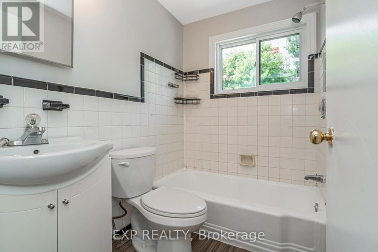 28622676/1303-coldrey-avenue/carlington/ottawa/ontario/K1Z7P6_28