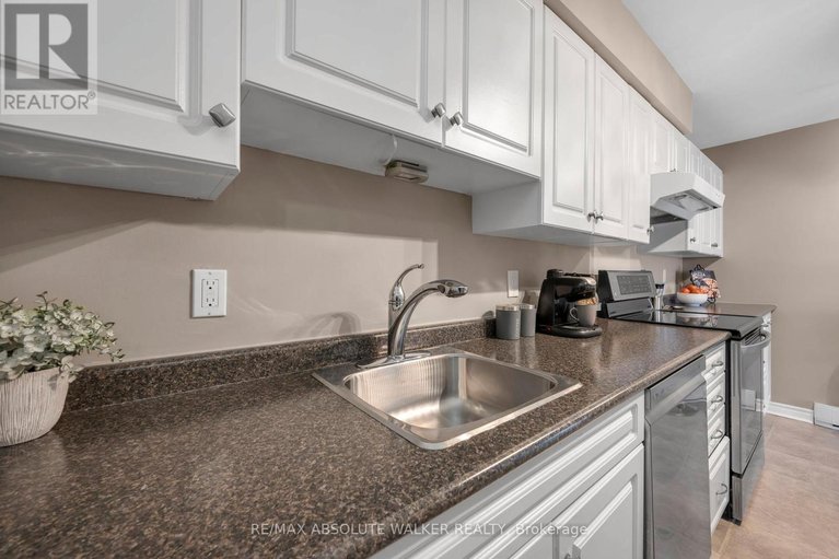 29651248/38b-782-st-andre-drive/hiawatha-parkconvent-glen/ottawa/ontario/K1C4R7_27