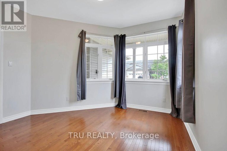 29637006/108-villageview-private/carp/ottawa/ontario/K0A1L0_23