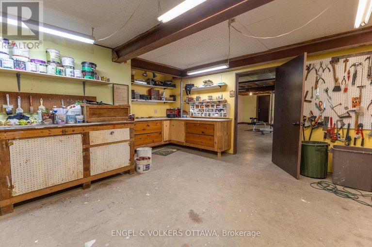 28451824/7-deerfield-drive/mcnabbraeside-twps/mcnabbraeside/ontario/K0A3L0_33