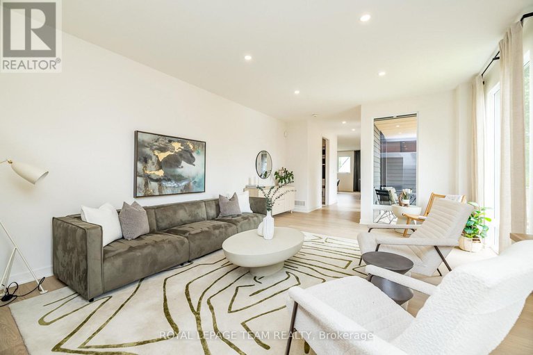 28678296/1995-lenester-avenue/mckellar-heightsglabar-park/ottawa/ontario/K2A1K4_13