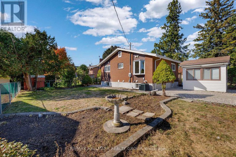 29002319/26-spring-garden-avenue/meadowlandscrestview/ottawa/ontario/K2G3B4_45