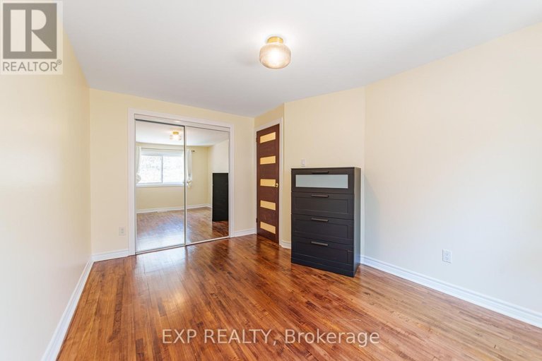 29672754/1518-lepage-avenue/carlington/ottawa/ontario/K1Z8C9_18