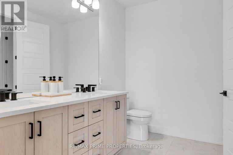 28583429/720-fenwick-way/stonebridge/ottawa/ontario/K2J7E2_32