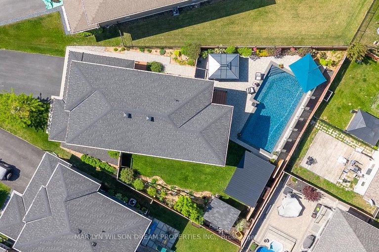 28808790/228-onyx-crescent/town-of-rockland/clarence-rockland/ontario/K4K0H5_8