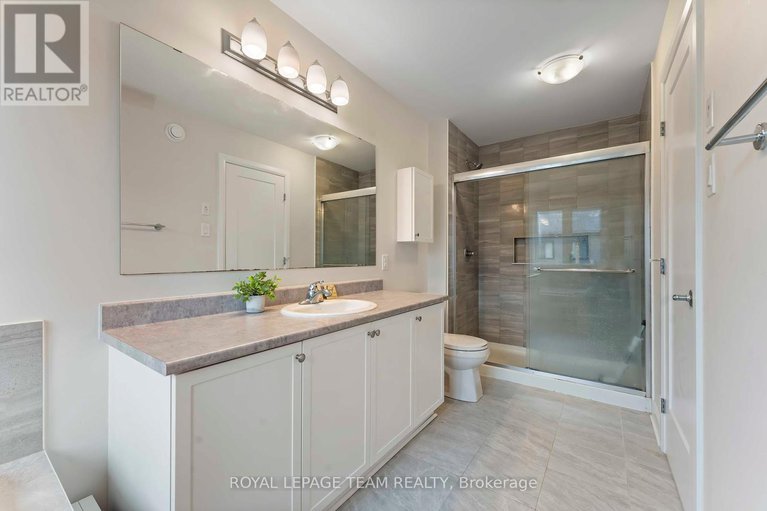 28414492/325-cosanti-drive/remainder-of-stittsville-area/ottawa/ontario/K2S2W6_25