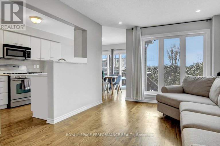 29219965/156-talltree-crescent/stittsville-central/ottawa/ontario/K2S0B1_6
