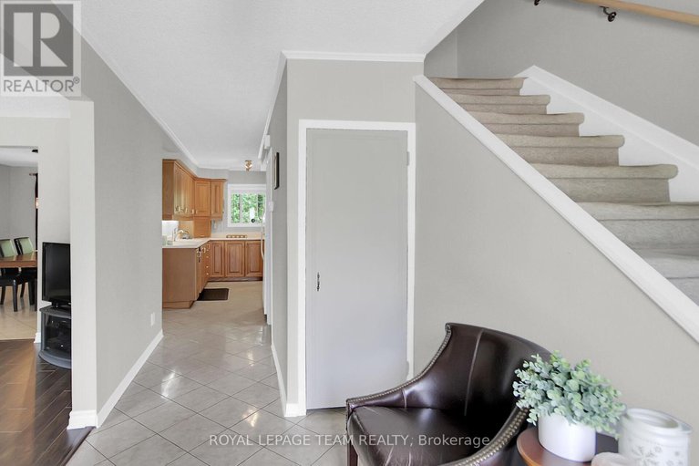 28933677/96-prince-albert-street/overbrookcastle-heights/ottawa/ontario/K1K2A1_4