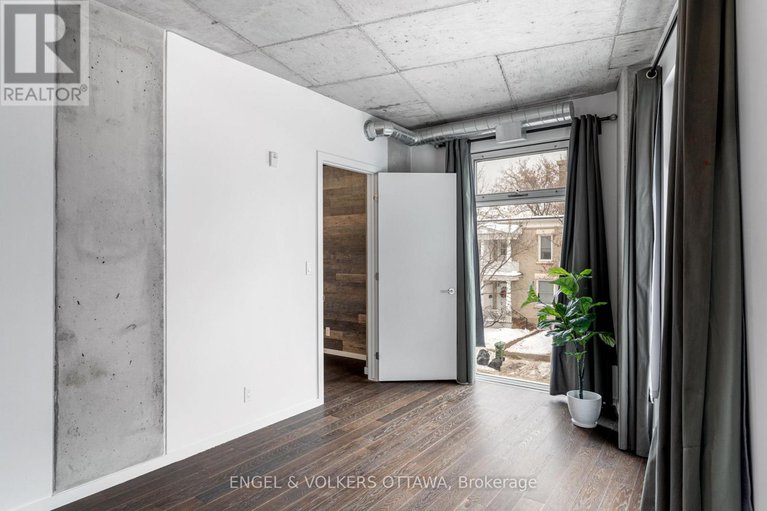 29426953/210-1000-wellington-street-w/hintonburg/ottawa/ontario/K1Y2X9_10