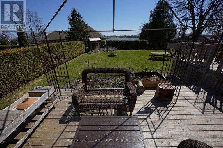 28192939/15206-colonial-drive/south-stormont-osnabruck-twp/south-stormont/ontario/K0C1M0_34