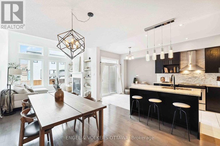 28800618/741-morningstar-way/mer-bleuebradley-estatesanderson-park/ottawa/ontario/K1W0G6_11