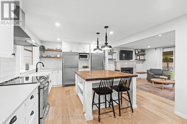 28548966/20-mohawk-crescent/bruce-farmgraham-parkqualicumbellands/ottawa/ontario/K2H7G6_12