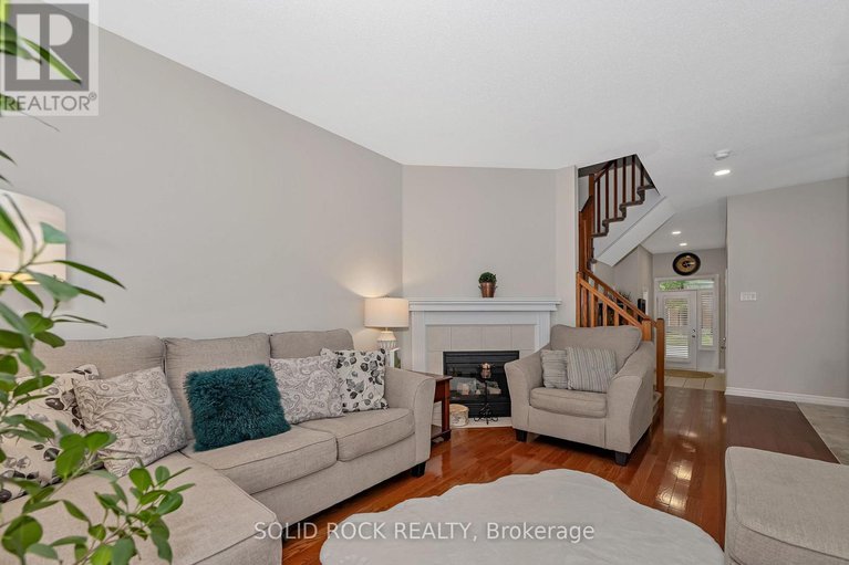 28578317/411-cache-bay-crescent-e/blossom-parkkemp-parkfindlay-creek/ottawa/ontario/K1T4H3_9