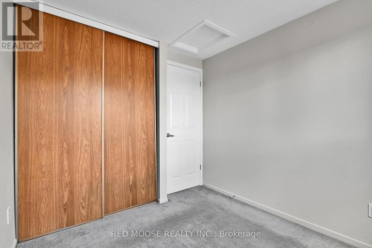 29074227/69-2970-olympic-way/blossom-parkleitrim/ottawa/ontario/K1T1Y4_35