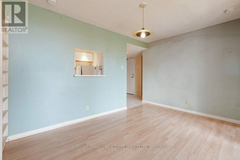28776177/411-35-holland-avenue/ottawa-west/ottawa/ontario/K1Y4S2_16