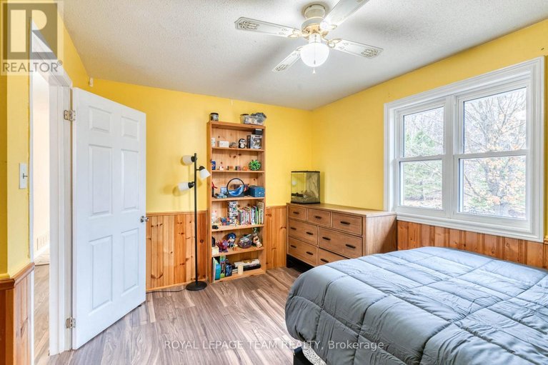 29612401/1255-old-perth-road/mississippi-mills-ramsay-twp/mississippi-mills/ontario/K0A1A0_13