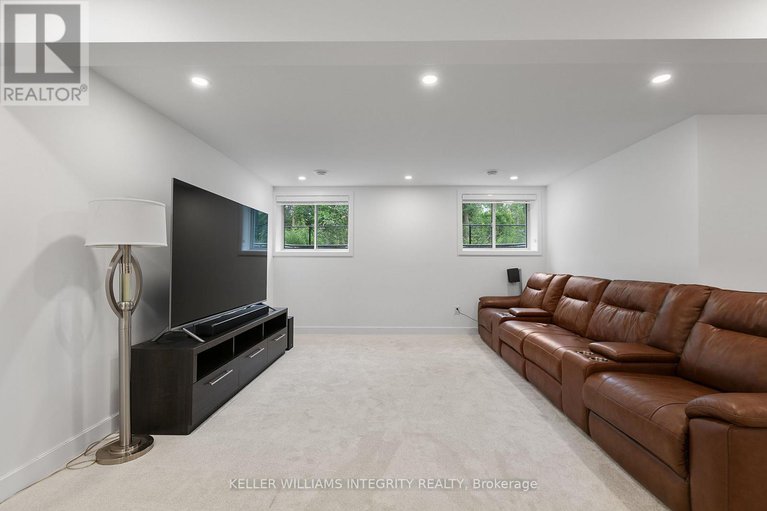 28269033/194-bristol-crescent/kemptville/north-grenville/ontario/K0G1J0_42