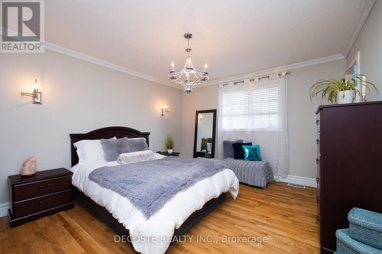 29630815/100-macleod-crescent/alexandria/north-glengarry/ontario/K0C1A0_24