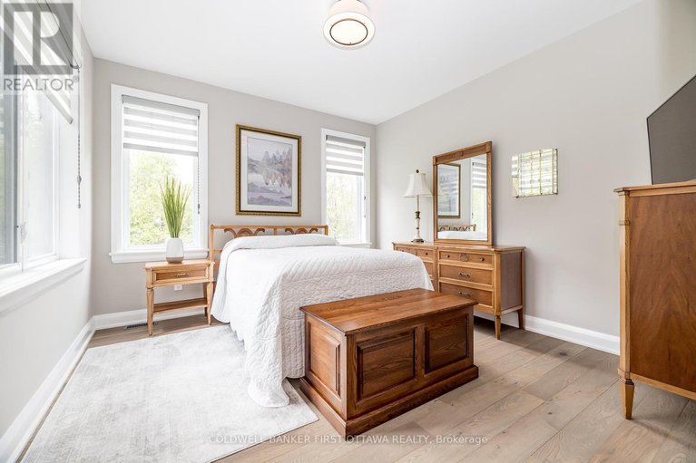 28424971/481-sangeet-place/goulbourn-twp-from-franktown-rdsouth-to-rideau/ottawa/ontario/K0A2Z0_39