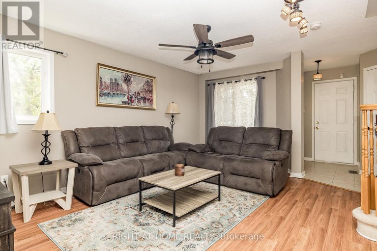 28636407/2-whalings-circle/stittsville-central/ottawa/ontario/K2S1S4_5