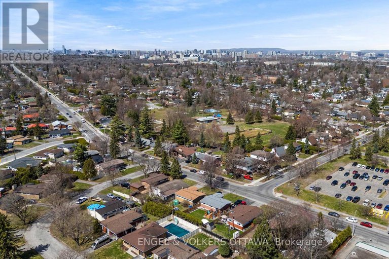 29680502/1004-pleasant-park-road/elmvale-acresurbandale/ottawa/ontario/K1G2A1_47