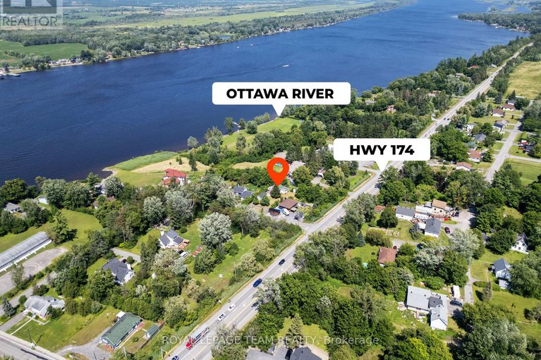 28716464/967-west-street-w/cumberland-village/ottawa/ontario/K4C1C6_25