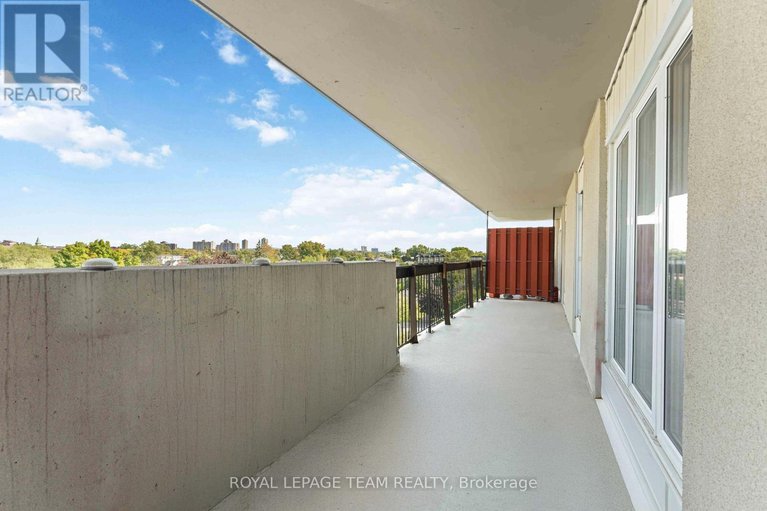 29414974/606-158c-mcarthur-avenue/vanier/ottawa/ontario/K1L8E7_23