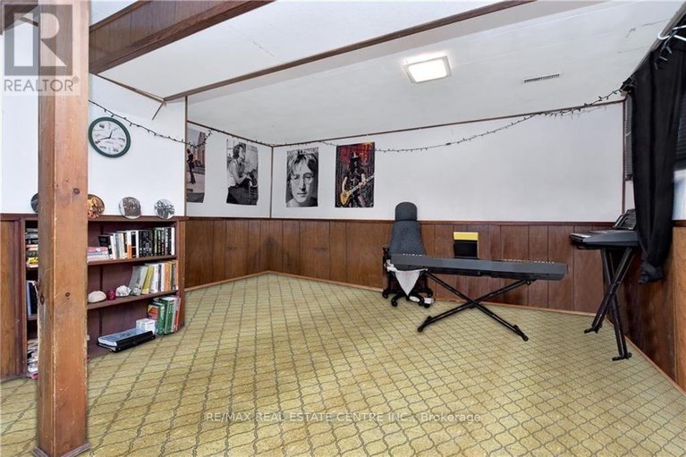 29591299/960-meadowlands-drive/carleton-heights/ottawa/ontario/K2C0K3_15