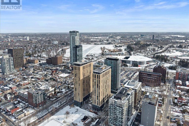 29441462/2308-105-champagne-avenue-s/west-centre-town/ottawa/ontario/K1S4P3_41