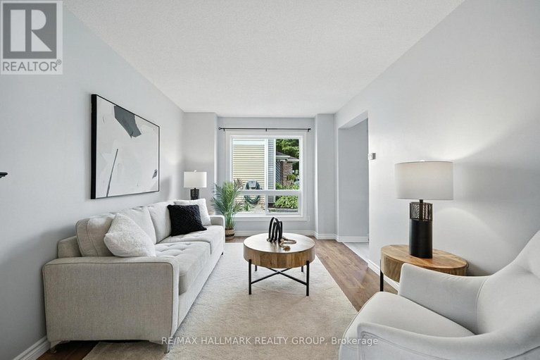 28804580/55-fair-oaks-crescent/craig-henrywoodvale/ottawa/ontario/K2G4W3_8
