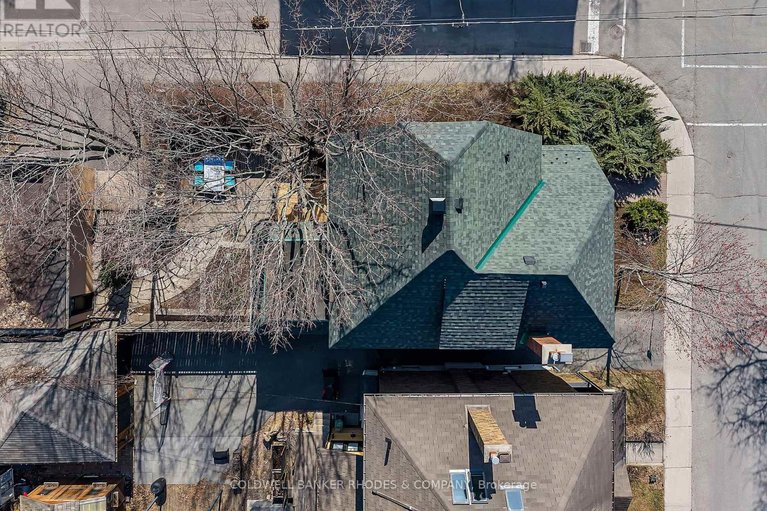 29667356/592-besserer-street/sandy-hill/ottawa/ontario/K1N6C9_40