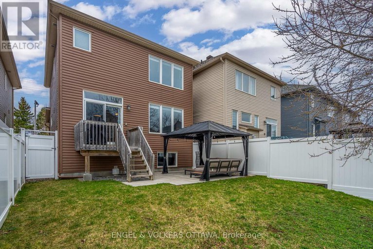 28239437/3499-woodroffe-avenue/strandherd/ottawa/ontario/K2G7A6_29