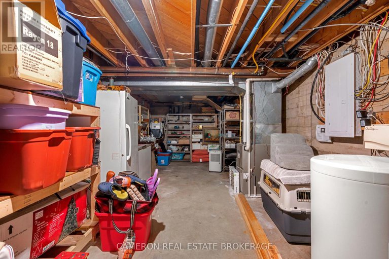 28597811/18231-oak-drive/south-glengarry-charlottenburgh-twp/south-glengarry/ontario/K0C2J0_23