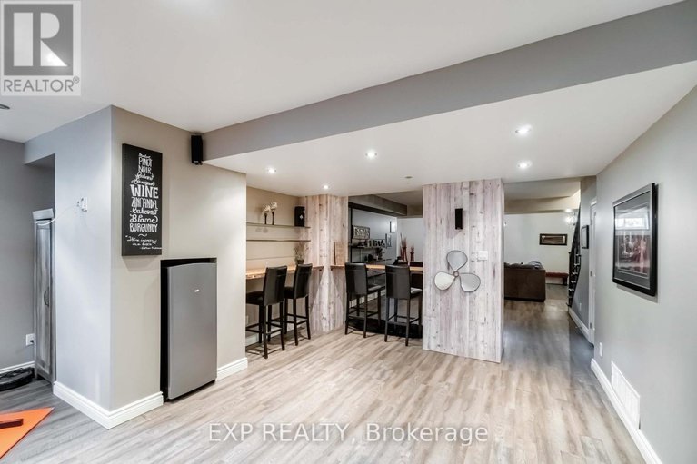 29267202/6775-pebble-trail-way/greely/ottawa/ontario/K4P0B7_30