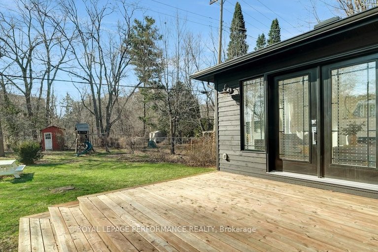 29647561/1638-abbey-road/riverview-park/ottawa/ontario/K1G0H3_38