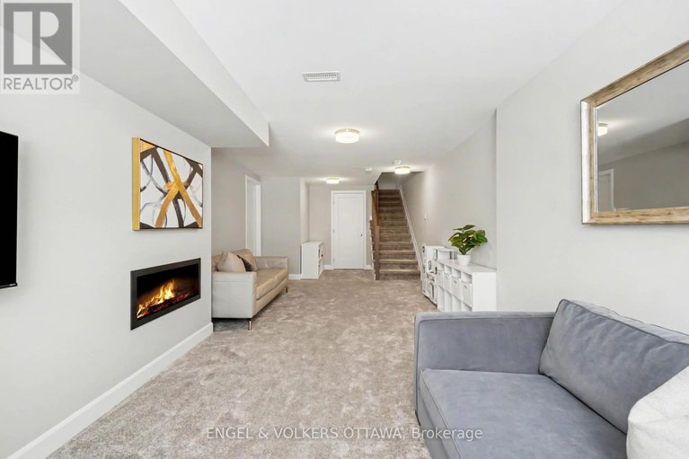 29646599/57-mandevilla-crescent/blossom-parkkemp-parkfindlay-creek/ottawa/ontario/K1T0Y2_28