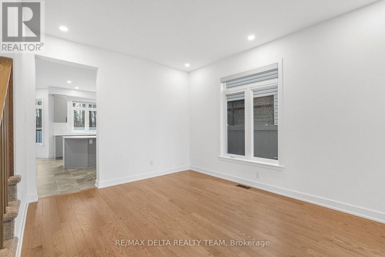 29613825/39-angel-heights/stittsville-south/ottawa/ontario/K2S2N2_7