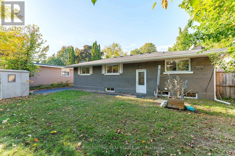 29083231/2372-riley-avenue/queensway-terrace-southridgeview/ottawa/ontario/K2C1J9_25