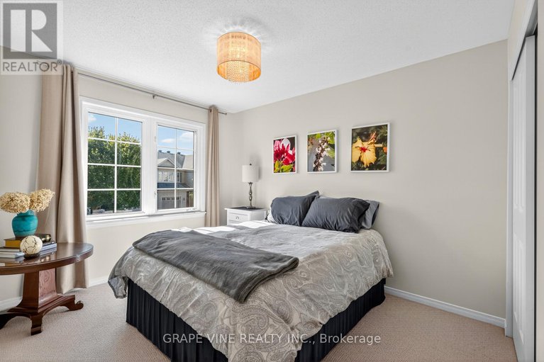 28898815/19-fieldberry-private/stonebridge/ottawa/ontario/K2J5E7_22