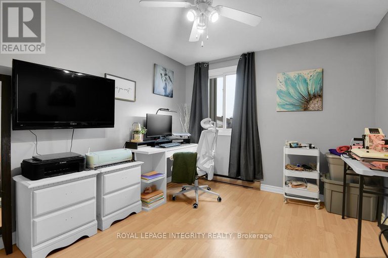 29125841/6-20-sweetbriar-circle/pheasant-run/ottawa/ontario/K2J2K4_19