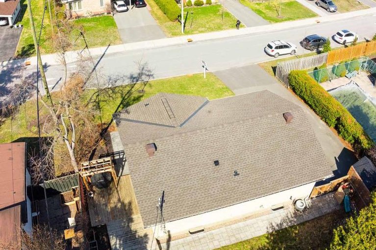 29640984/2052-valley-drive/elmvale-acresurbandale/ottawa/ontario/K1G2P4_38