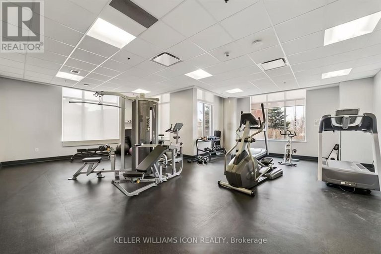 28953436/801-90-landry-street/vanier/ottawa/ontario/K1L0A9_29