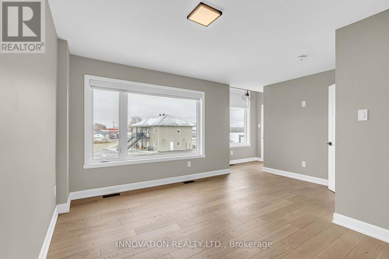 29091064/6664-glen-walter-park-road/south-glengarry-charlottenburgh-twp/south-glengarry/ontario/K6H5R5_21