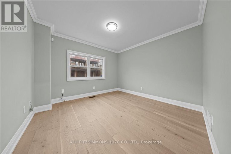 29600891/50-putman-avenue/lindenlea/ottawa/ontario/K1M1Z3_8