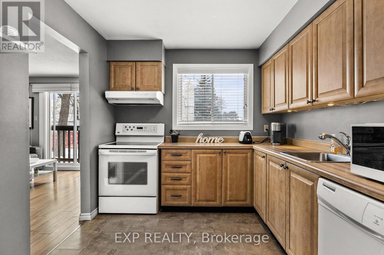 29394023/4-260-fenerty-court/katimavik/ottawa/ontario/K2L3A7_7