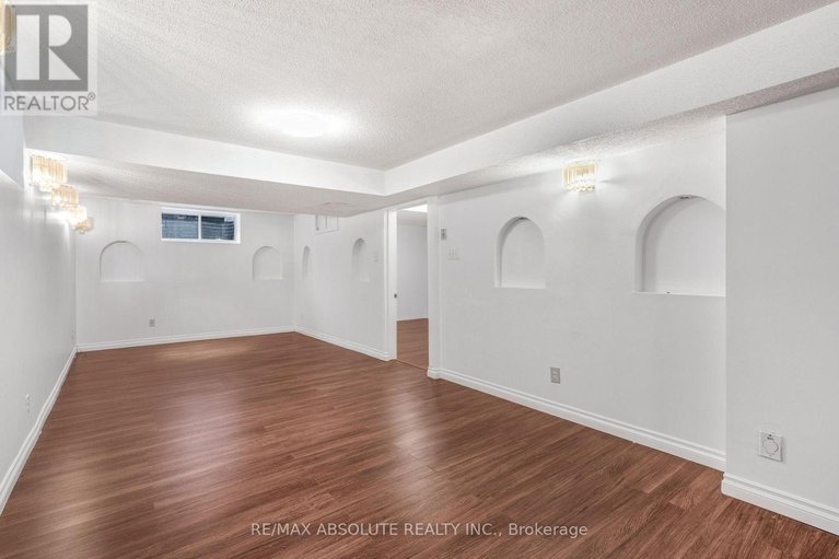 29194592/876-clearcrest-crescent/fallingbrookridgemount/ottawa/ontario/K4A3E6_29