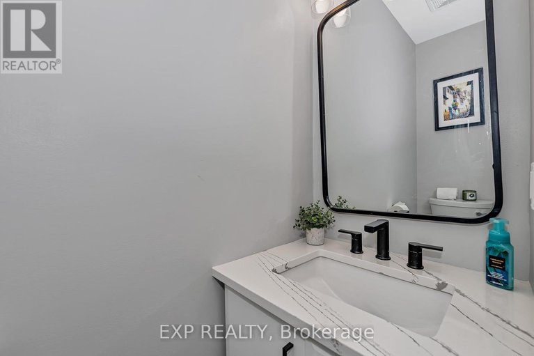 28837598/1943-longman-crescent/chateauneuf/ottawa/ontario/K1C5G8_7