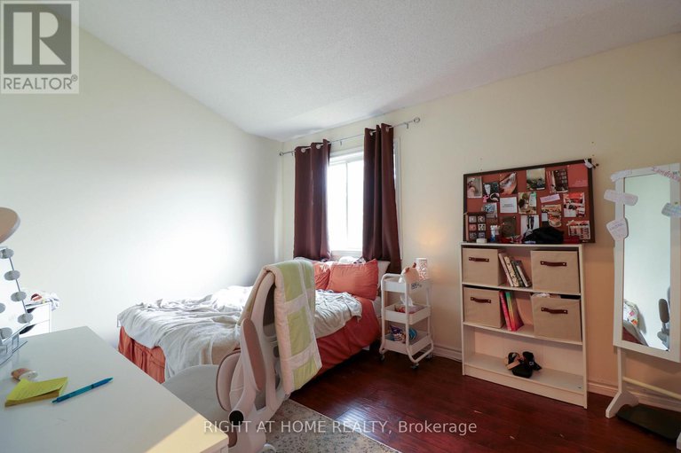 28367290/1901-hampstead-place/ellwood/ottawa/ontario/K1V1B3_10