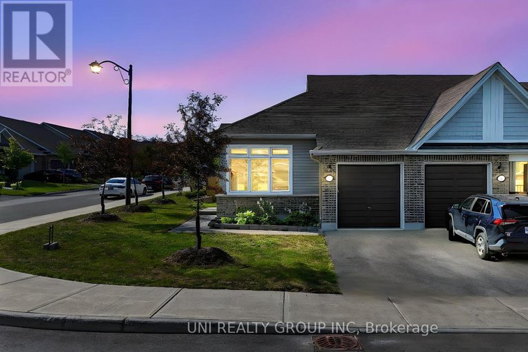 28692572/247-maygrass-way/remainder-of-stittsville-area/ottawa/ontario/K2S2K9_49