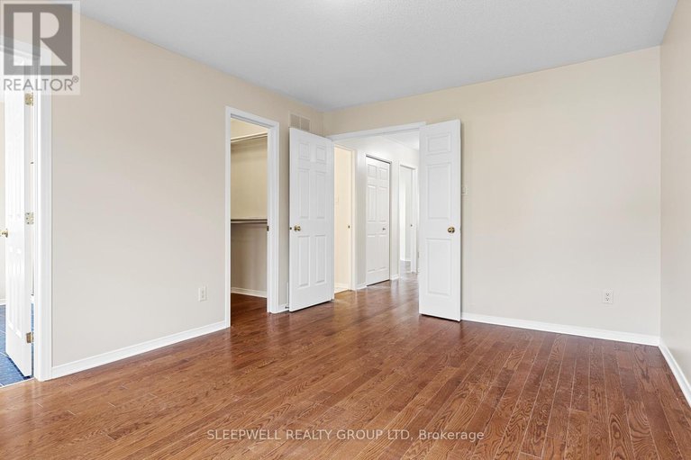 29032695/12-cedar-park-street/central-park/ottawa/ontario/K2C4B3_21